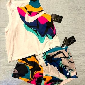 Nike matching set shorts and tank top NWT